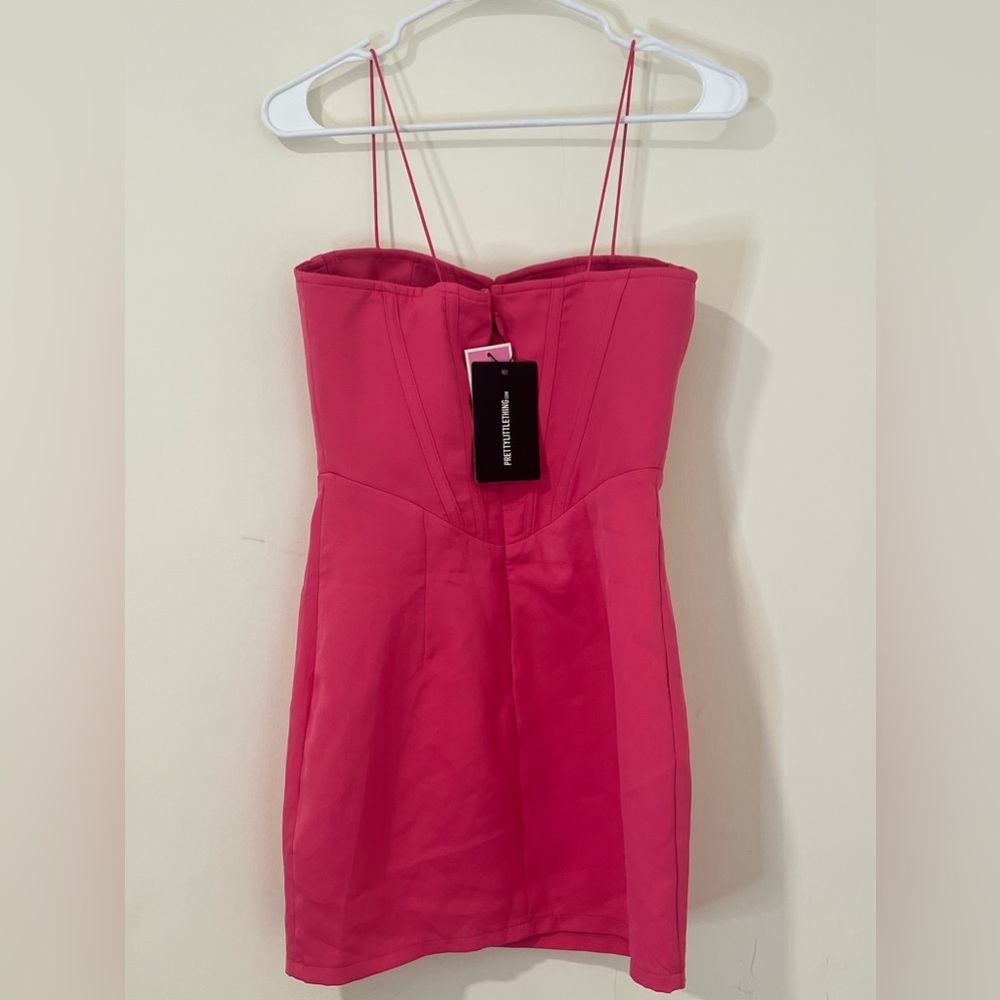 Cute NWT never worn pink corset detail cutout body on dress. ๐๐๐ - Picture 6 of 8